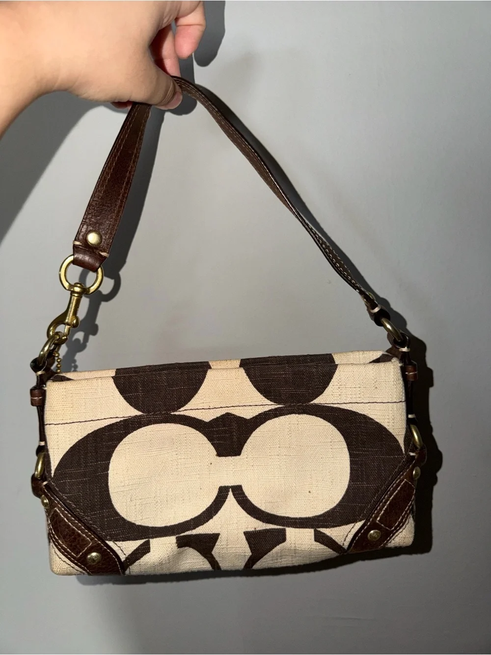 Coach Signature Carly shoulder bag